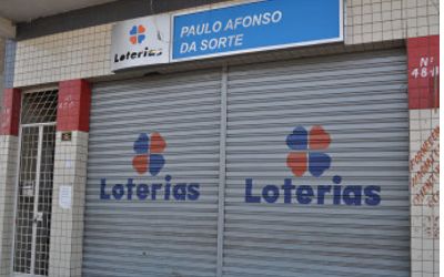 Paulo Afonso: Assaltantes utilizam moto em roubo de lotérica