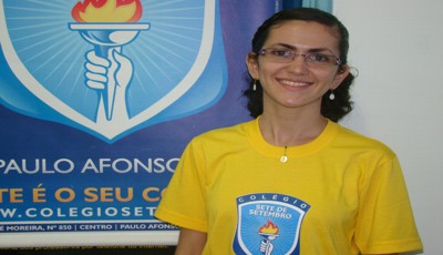  A profª. Joseane fala sobre suas experiências e expectativas em relação ao Colégio Sete de Setembro