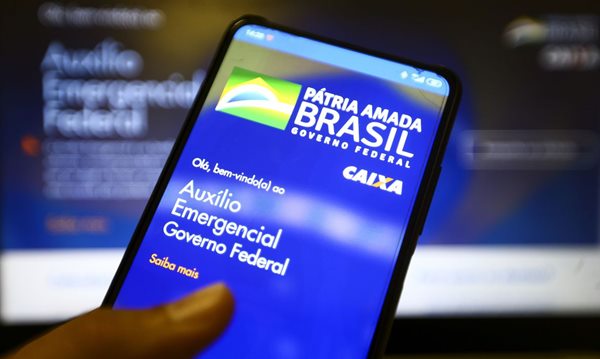  Caixa bloqueia contas da poupança social por suspeita de fraude