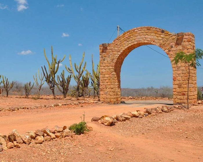  CAMINHOS DO SERTÃO