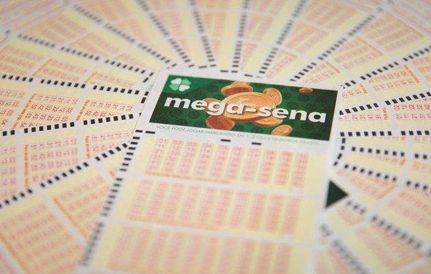 Mega-Sena acumula e pode pagar R$ 45 milhões na quarta-feira