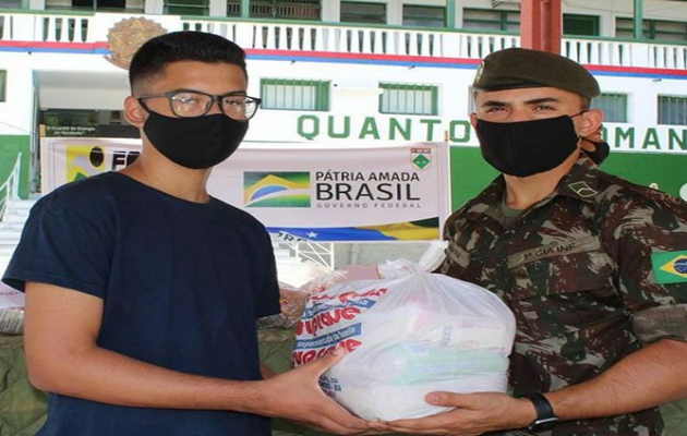  1ª Cia Inf entrega kits de alimentação aos beneficiários do Programa Forças no Esporte