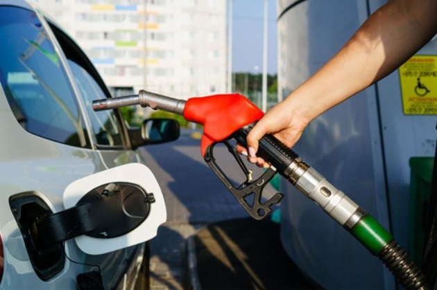 Preço médio da gasolina sobe pela 7ª semana seguida nos postos, mostra ANP