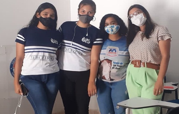  Palestra orienta estudantes da rede estadual de ensino sobre infecções sexualmente transmissíveis