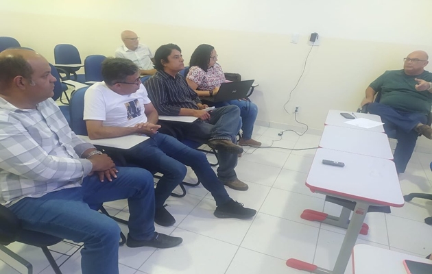  Equipe da Seculte realiza mais uma reunião com representantes do comércio para tratar sobre eventos municipais
