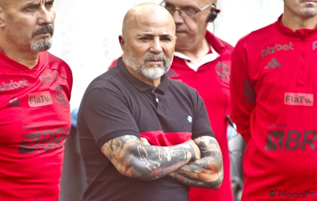  Sampaoli estranha momento do Flamengo: “Supera os rivais e não consegue ganhar”