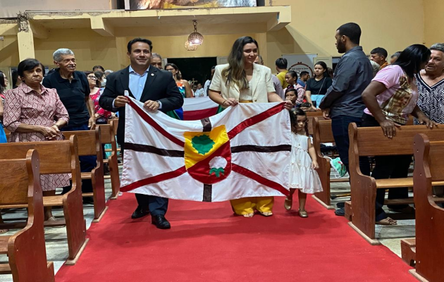  Prefeito David Cavalcanti participou da primeira noite da Trezena de Santo Antônio, Padroeiro de Glória (BA)