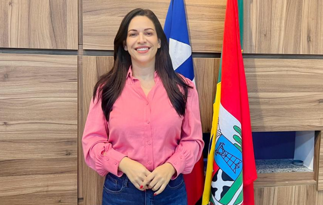  Vereadora Evinha anuncia seleção pública para Assessor Parlamentar