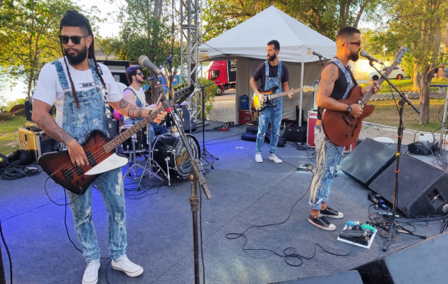  1º dia do Festival da Primavera em Paulo Afonso: Música, Teatro e Gastronomia em Destaque