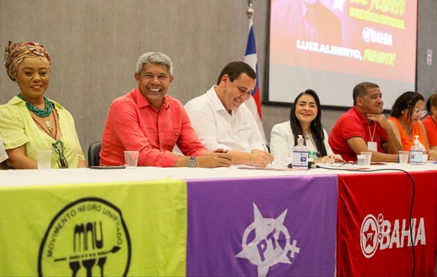  Em homenagem a Luiz Alberto, PT Bahia reúne lideranças políticas, militância e movimentos sociais