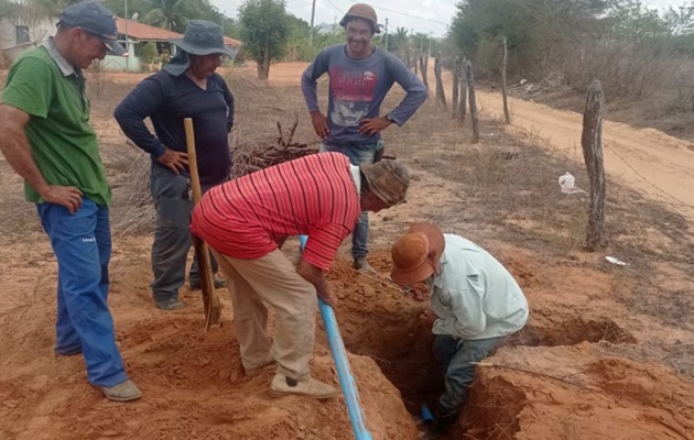  Famílias do povoado Baixa Verde são contempladas com água para consumo humano e animal