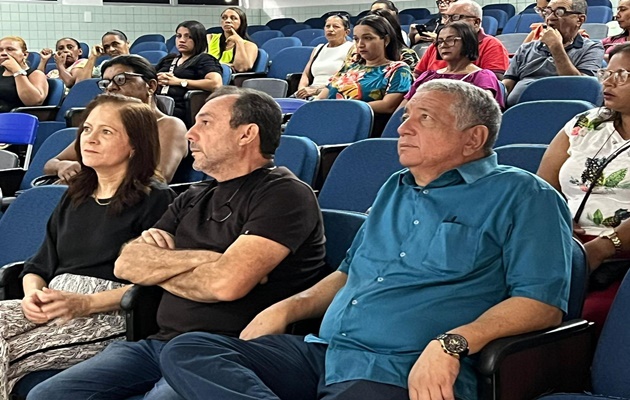  Marcondes Francisco, participa de solenidade de capacitação de merendeiras da rede municipal de ensino