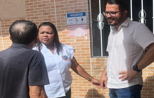  Secretário Alexei visita casa que hospeda pacientes em Tratamento Fora de Domicílio