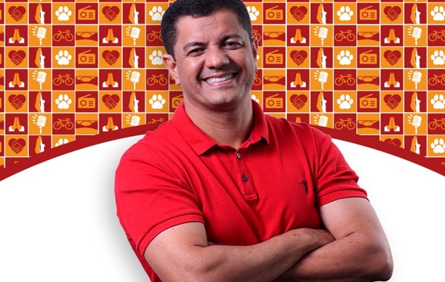  Renomado radialista Giuliano Ribeiro confirma pré-candidatura a vereador por Paulo Afonso-BA