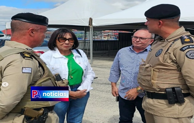  Comandante do 20º BPM participa de reunião preparativa para os festejos juninos de Glória