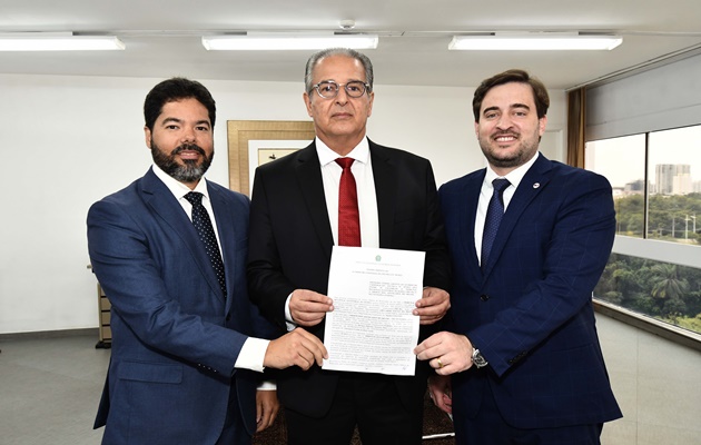  OAB Bahia e TRE-BA renovam convênio pioneiro para nomeação de advogados dativos