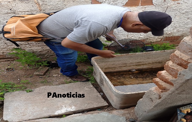  Secretaria de Saúde e Unidade de Vigilância de Zoonoses realizam ação de combate às arboviroses no Centenário