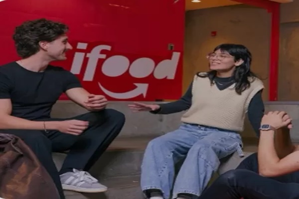  iFood abre inscrições para programa de estágio com bolsas de até R$ 2,5 mil