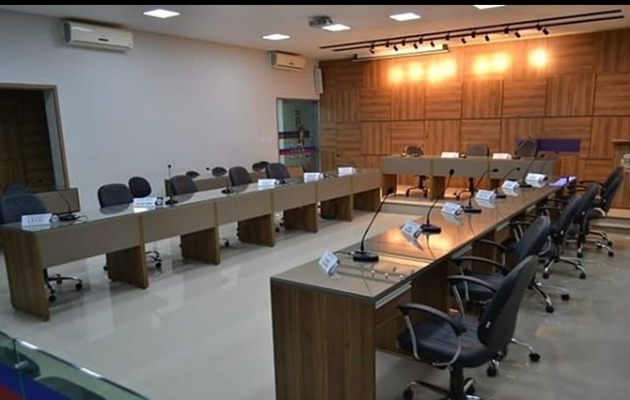  Devido ao feriado pelo Dia do Servidor Público, no dia 28, a CMPA adia sessão ordinária do dia 27 para quarta-feira, 29