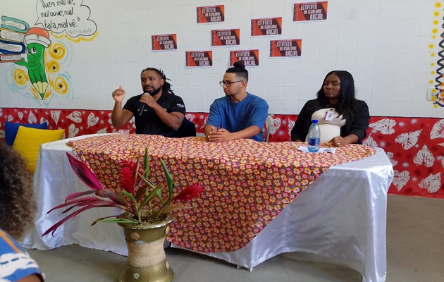  Polícia Civil reforça debate sobre igualdade racial em roda de conversa na CASE Salvador