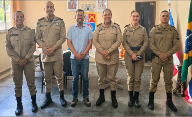  Comandante do 20º BPM realiza reunião com policiais militares e o secretário de Infraestrutura e Planejamento Urbano, Alberio Calado