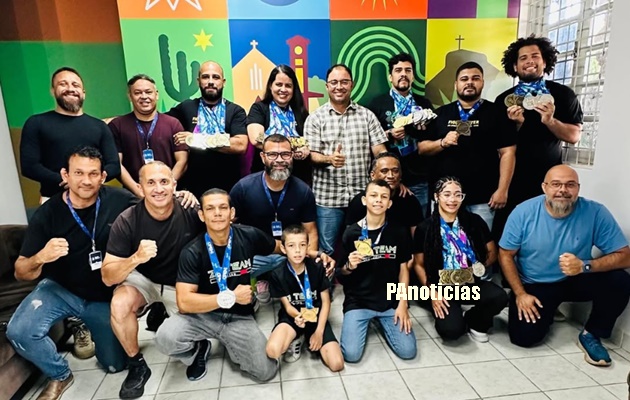  Reunião das equipes de jiu-jítsu com a SECULTE e o prefeito Mário Galinho apresenta resultados do calendário de 2025 e alinha planejamento para 2026