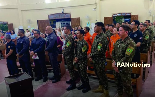  1ª Cia Inf e outras instituições participam de Novenário de Nossa Senhora do Perpétuo Socorro em Paulo Afonso.
