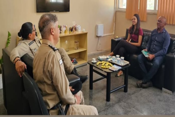  PMBA reforça parceria  com CDL para segurança nos festejos natalinos em Paulo Afonso