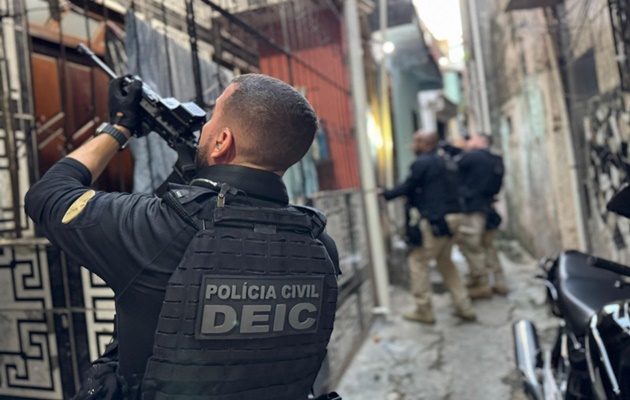  Suspeitos de integrar associação criminosa de fraudes por boletos falsos são presos em Salvador