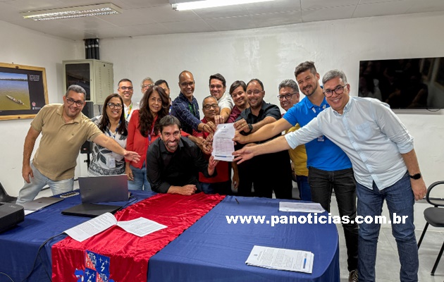  Prefeito Mário Galinho participa de ato de criação do Ecossistema de Inovação de Paulo Afonso