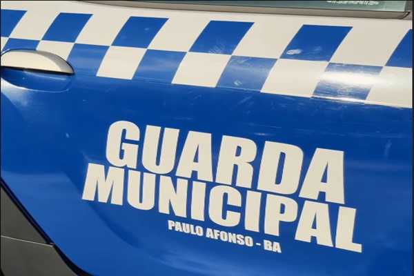  Guarda Civil Municipal recebe duas viaturas zero km para reforçar a proteção da população da cidade