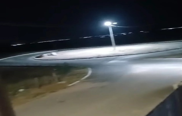  Moradores do Boa Esperança e Vila Nova agradecem ao prefeito Mário Galinho pela iluminação da rotatória na entrada dos bairros