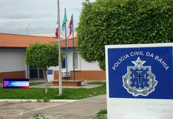  Mulher causa tumulto em ponto de Moto Táxi, no centro de Paulo Afonso