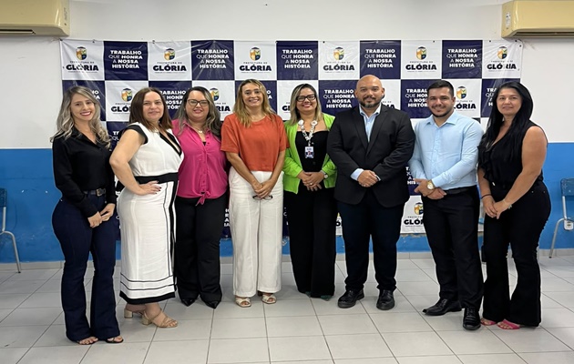  Glória promove reunião para fortalecer a rede de proteção a crianças e adolescentes vítimas de violência